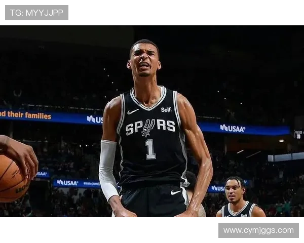 马刺豪取十六胜 文班亚马冲MVP